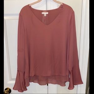 LC Lauren Conrad bell sleeve lace back panel blouse mauve size large